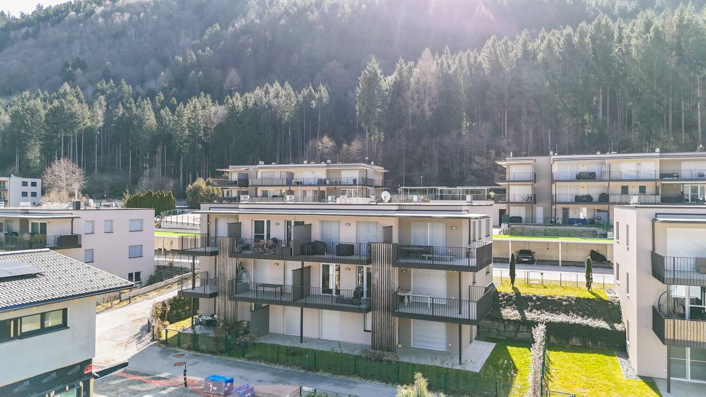 *** Kleines Highlight am See *** Zweizimmer-Seewohnung am Ossiacher See