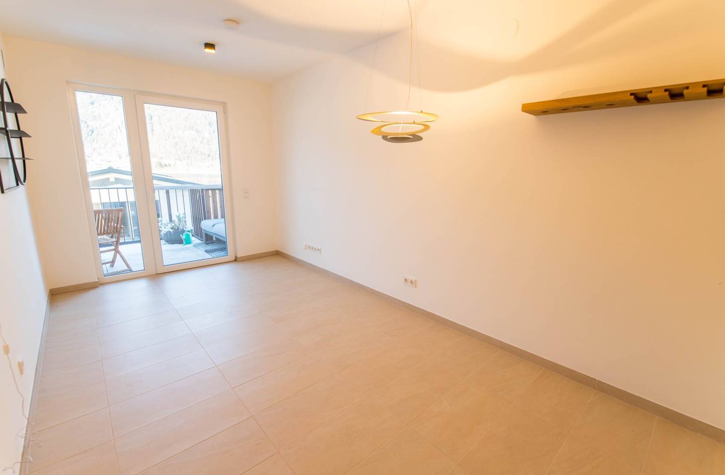*** Kleines Highlight am See *** Zweizimmer-Seewohnung am Ossiacher See