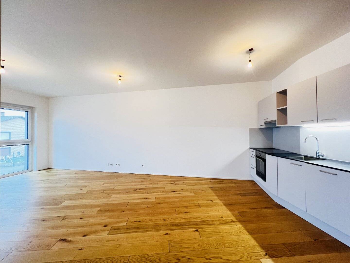 Q11 – Sonnendurchflutet & stilvoll – Ihr neues Zuhause in perfekter Lage