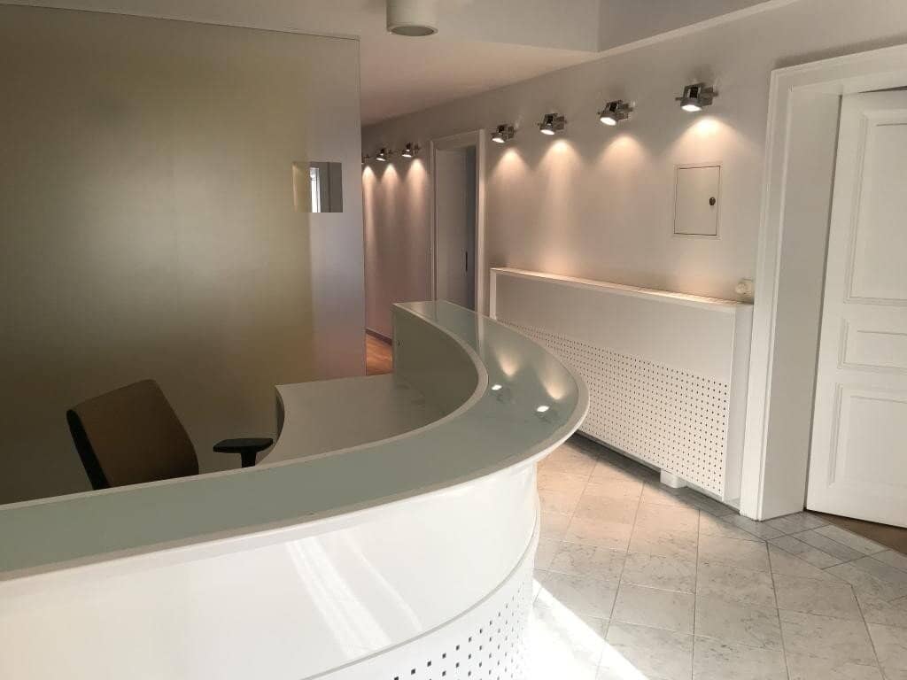 Representative, air conditioned attic office in a noble period house ALT-HIETZING unlimited lease