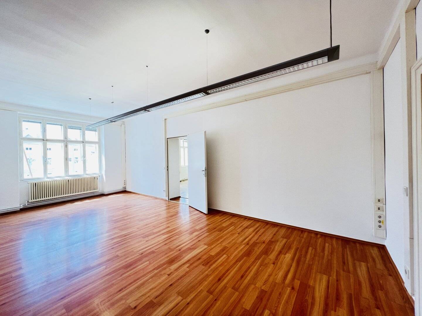 Your new location for success and presence: top location at Hauptplatz in St. Pölten