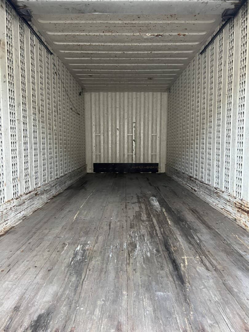 Vielseitiges Lager - WAB Container - Ihr Raum für Hobby, kleines Handwerk und Mehr!