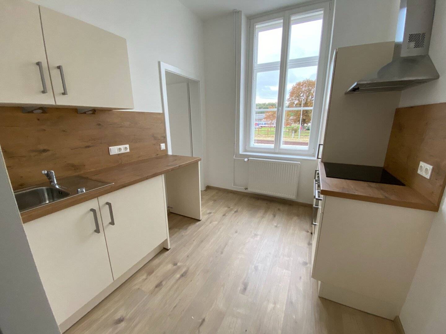 2 room apartment near city center