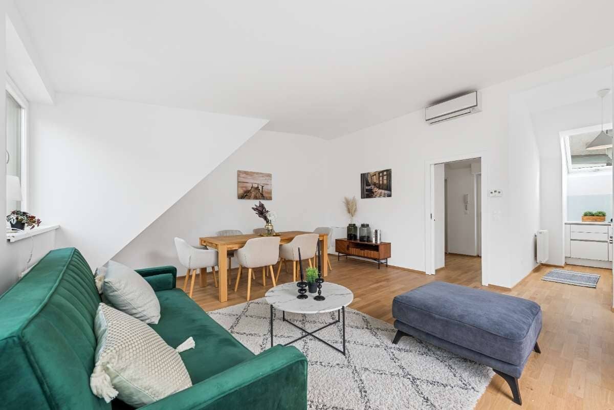Dachgeschoßtraum  116m²  mit 3 Terrassen in Toplage 1090 Wien !