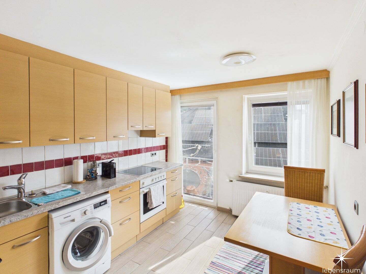 Attraktive 3-Zimmer-Wohnung direkt neben der FH Kärnten. Spittal an der Drau. Anlage.