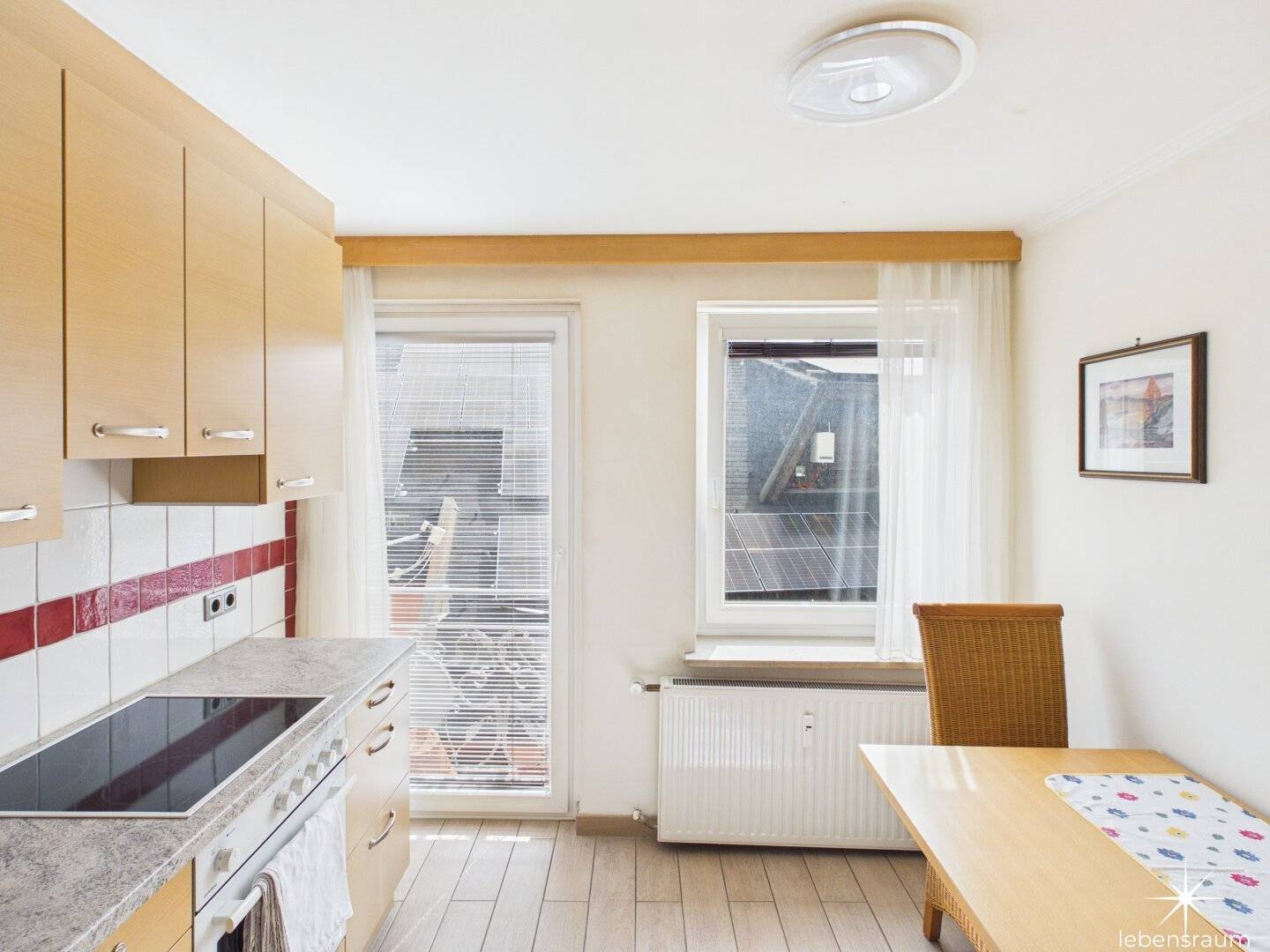 Attraktive 3-Zimmer-Wohnung direkt neben der FH Kärnten. Spittal an der Drau. Anlage.