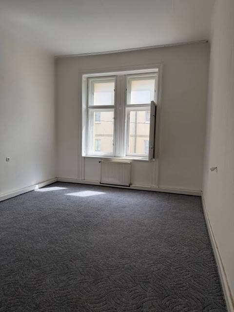 Stadtwohntraum ca.90 m²  in bester Ottakringer Lage - Renovierungsbedürftiges Juwel mit viel Potential !
