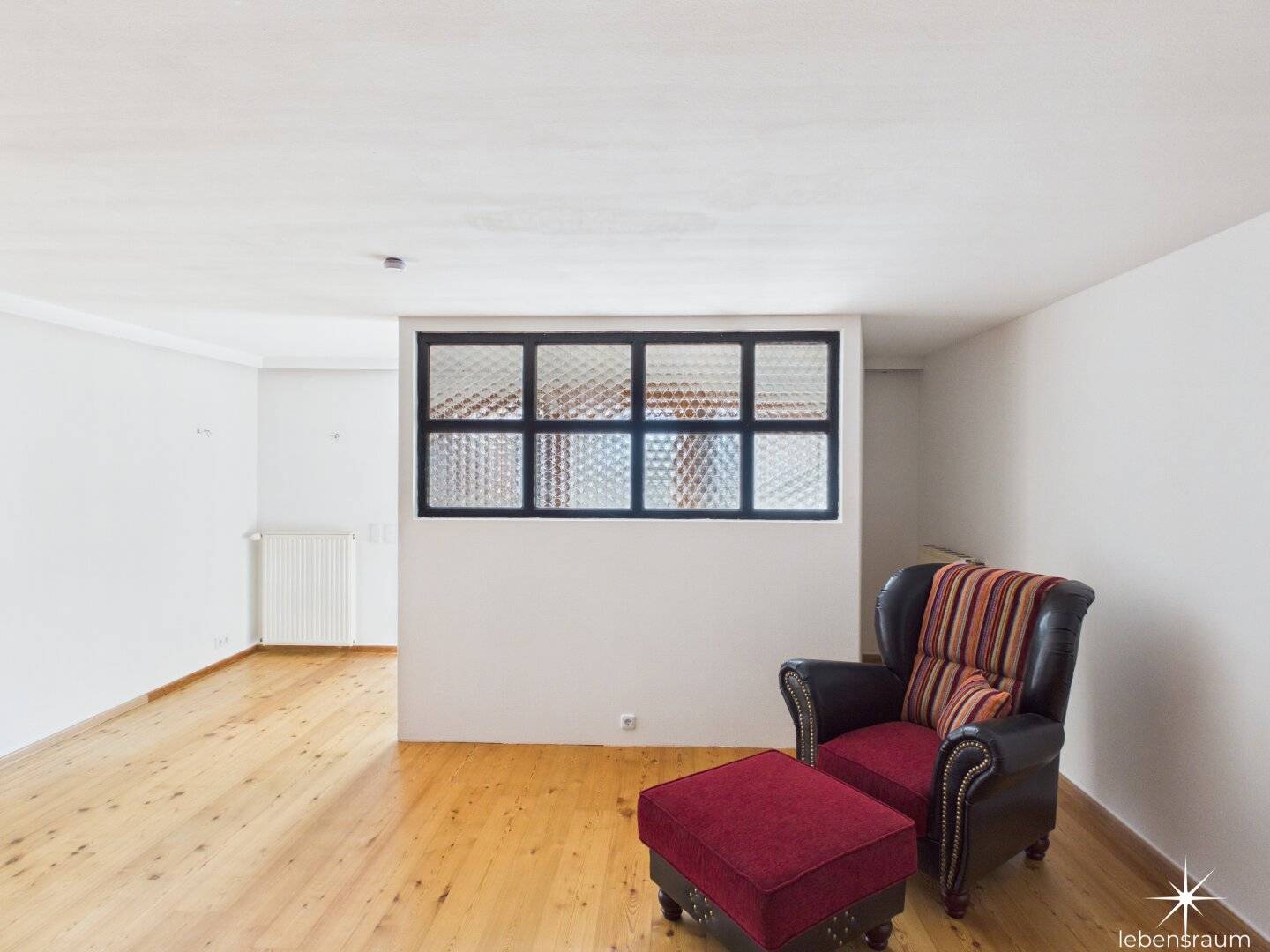 Wohntraum nahe Seeboden. Charmante Maisonette-Wohnung mit Terrasse, Pool & eigener Sauna.