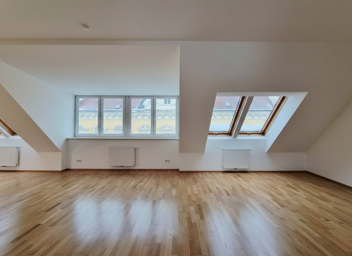 Wohnen über den Dächern: 135 m² Maisonette mit XXL-Dachterrasse