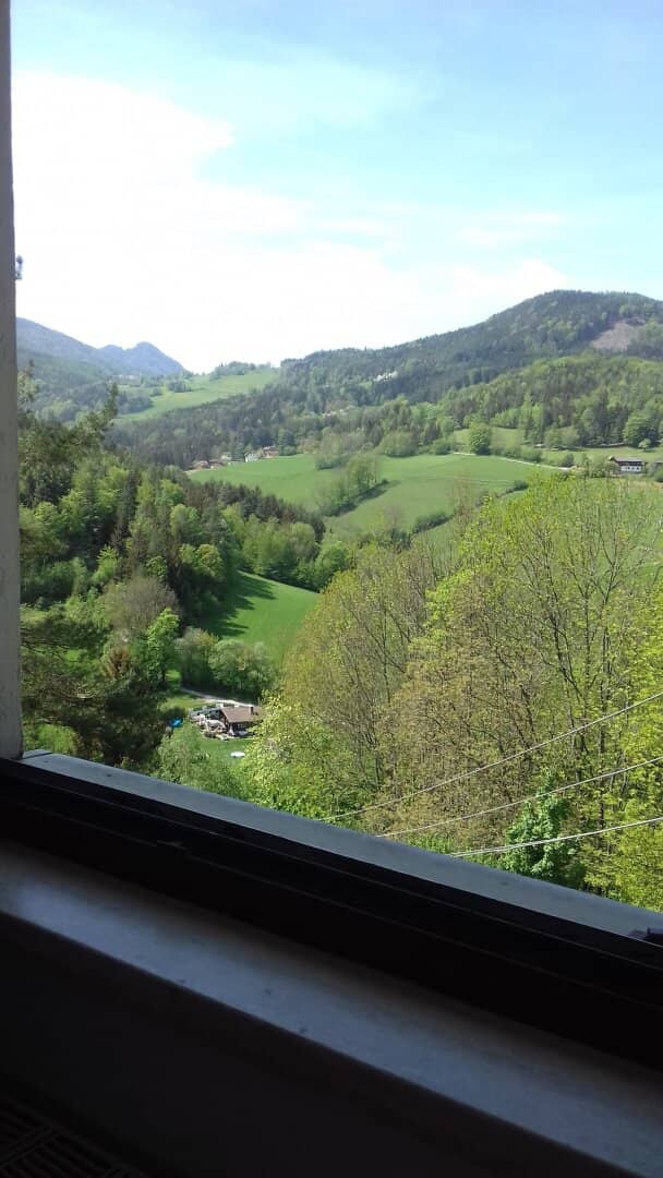 Rental apartment outside of Gloggnitz