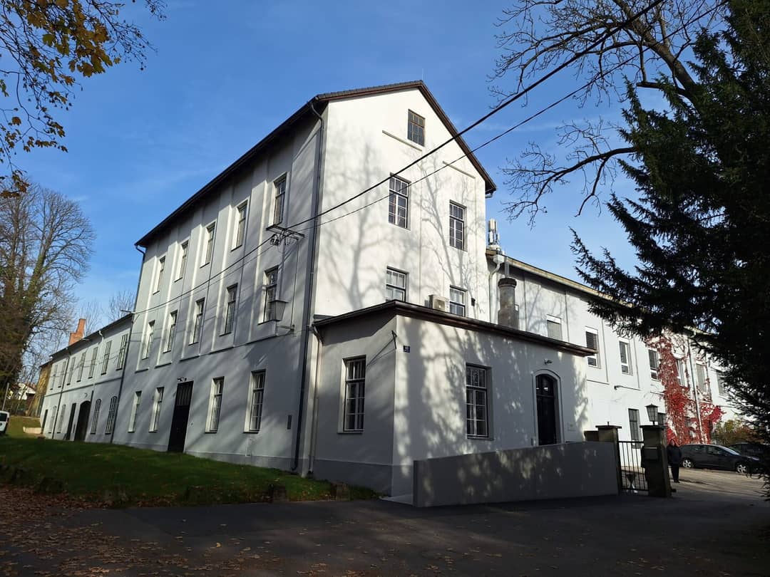 Stylish office or practice space in Pottschach, Ternitz, for rent