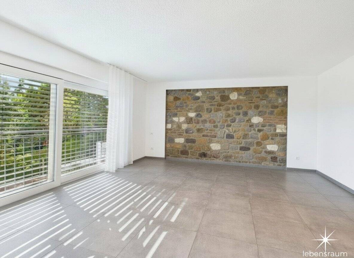 Dreamlike terrace apartment with lake view in Seeboden am Millstätter See. Like new. Modern.