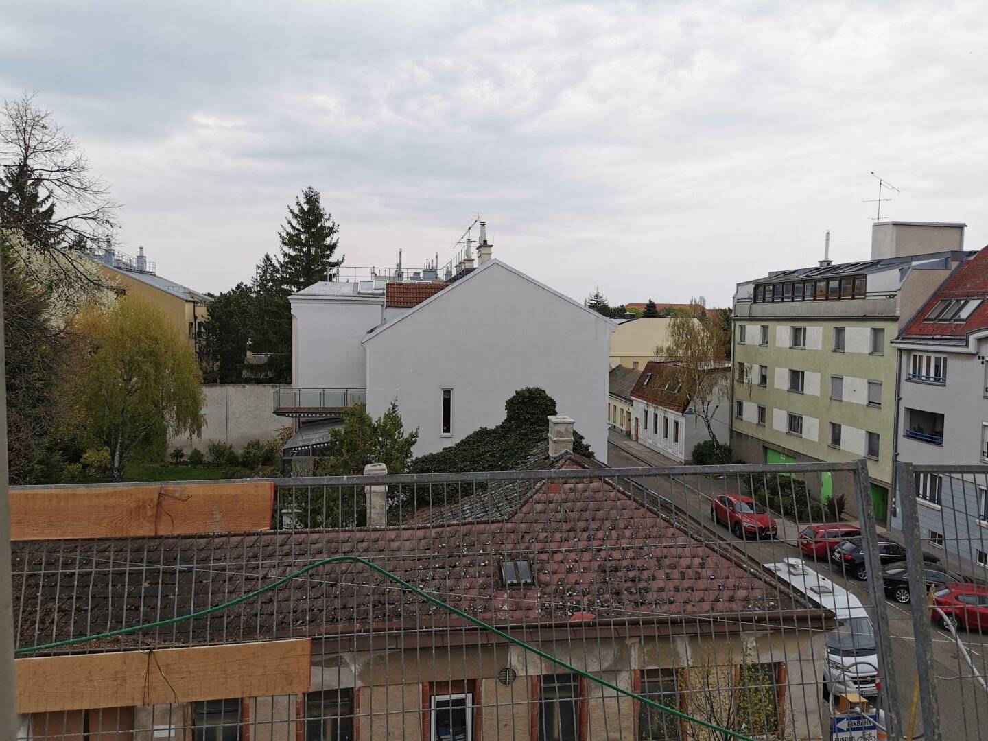 Living next to Schönbrunn Exclusive top floor apartment with large terrace Shell completed