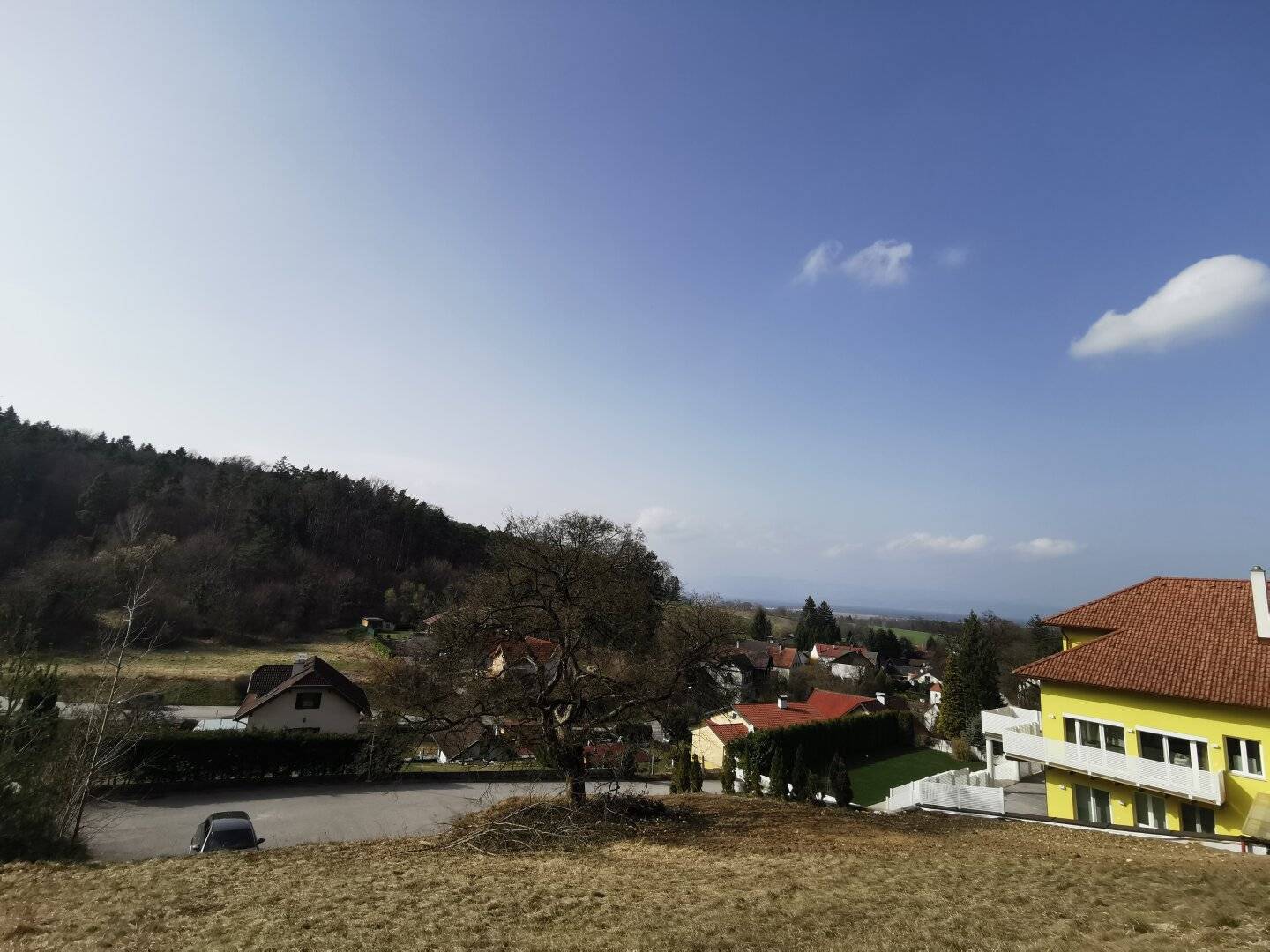 Baugrundstück mit traumhaften Fernblick in ruhiger Lage