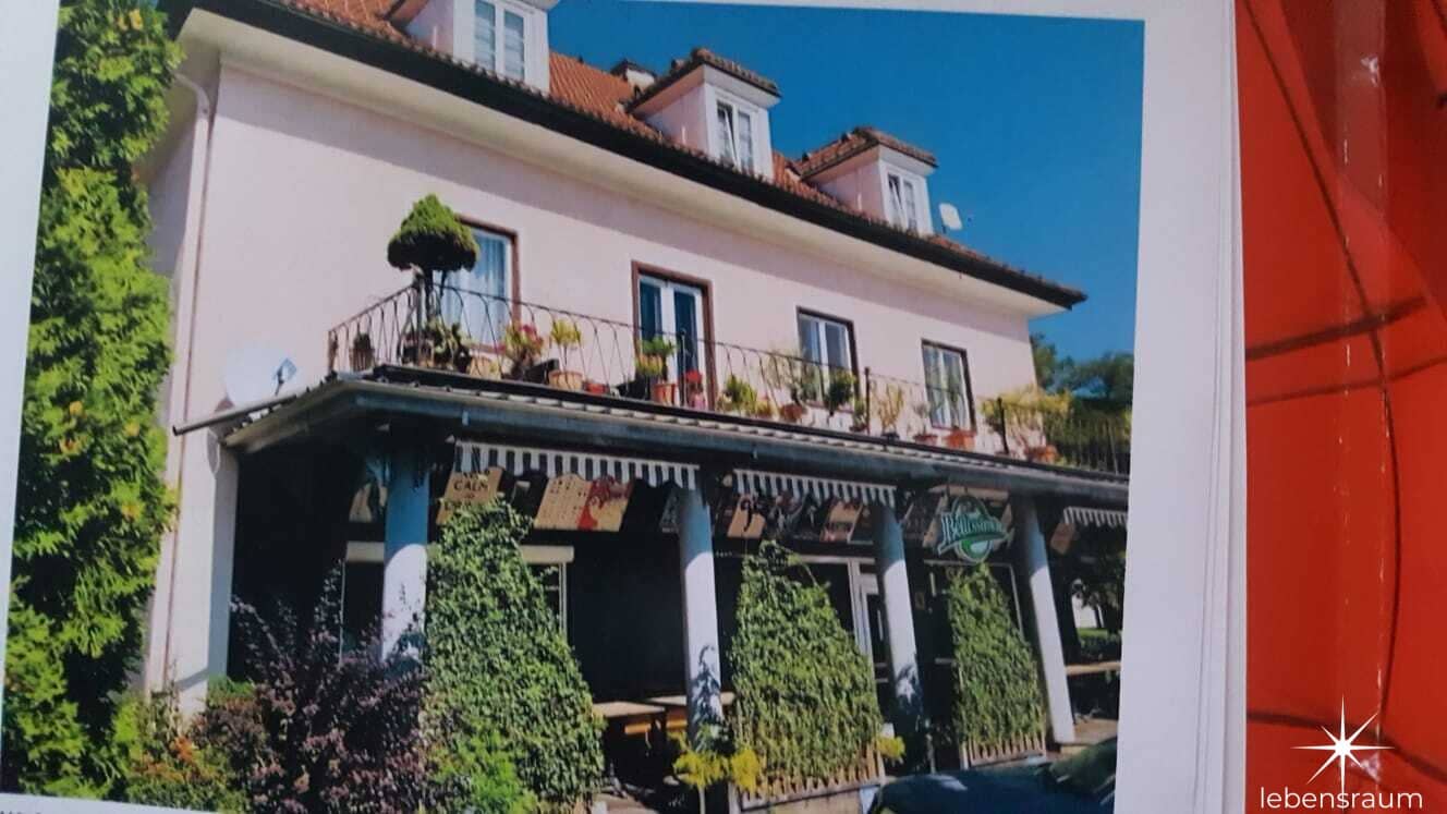 Große 5-Zi-Wohnung mit 2 Balkonen, 2 Bädern & Stellplatz in Klagenfurt.