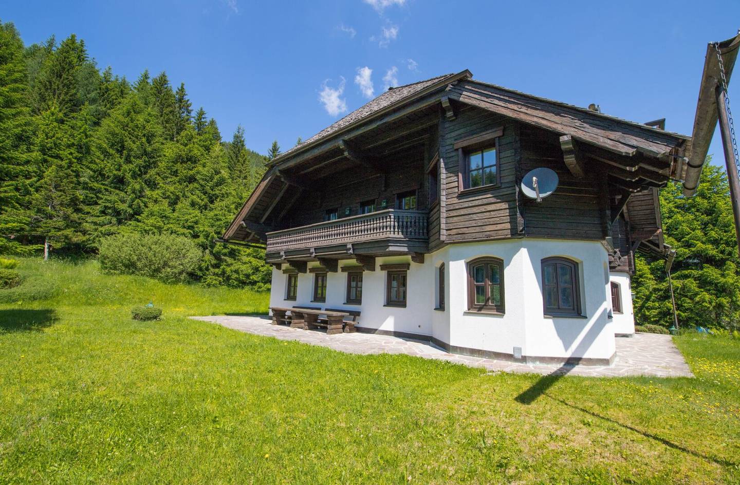 *** Exklusives Luxus-Almchalet mit Zweitwohnsitz *** Ski-in/Ski-out in den Nockbergen“
