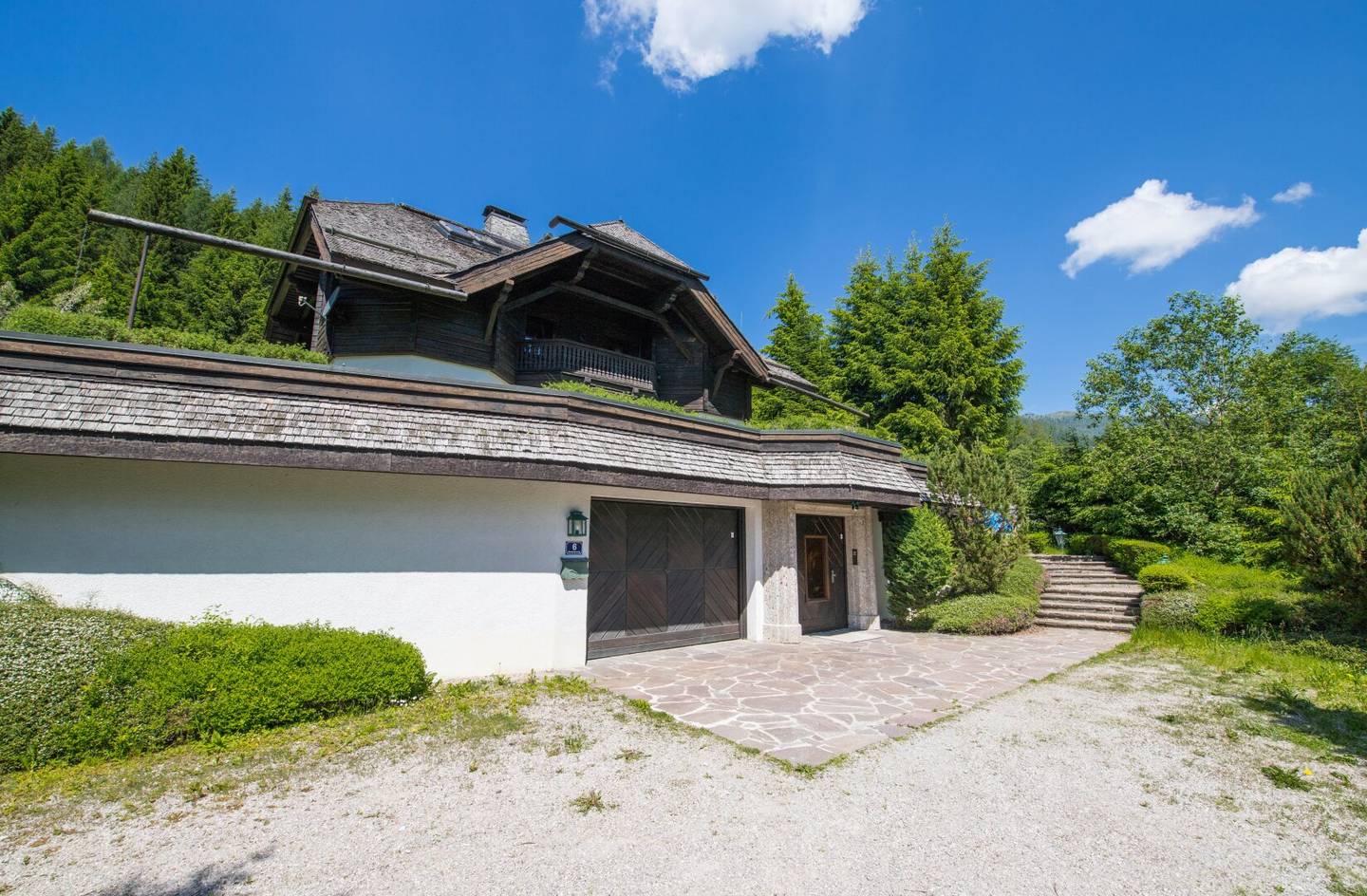 *** Exklusives Luxus-Almchalet mit Zweitwohnsitz *** Ski-in/Ski-out in den Nockbergen“