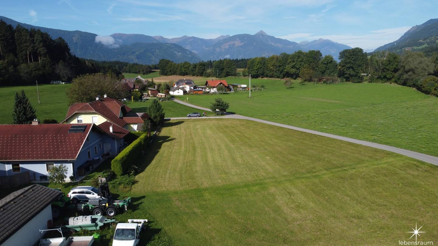 Baugrundstücke in guter Lage nahe Seeboden am Millstätter See zu kaufen.