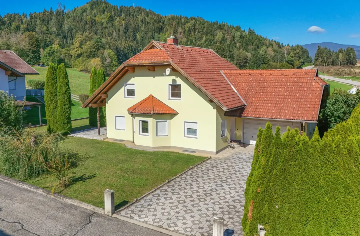 Living where peace and the city are very close to each other - Your new home in Feldkirchen