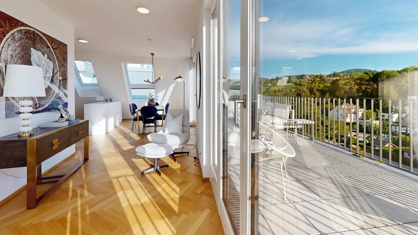 Quality Living with a View of the Vineyards