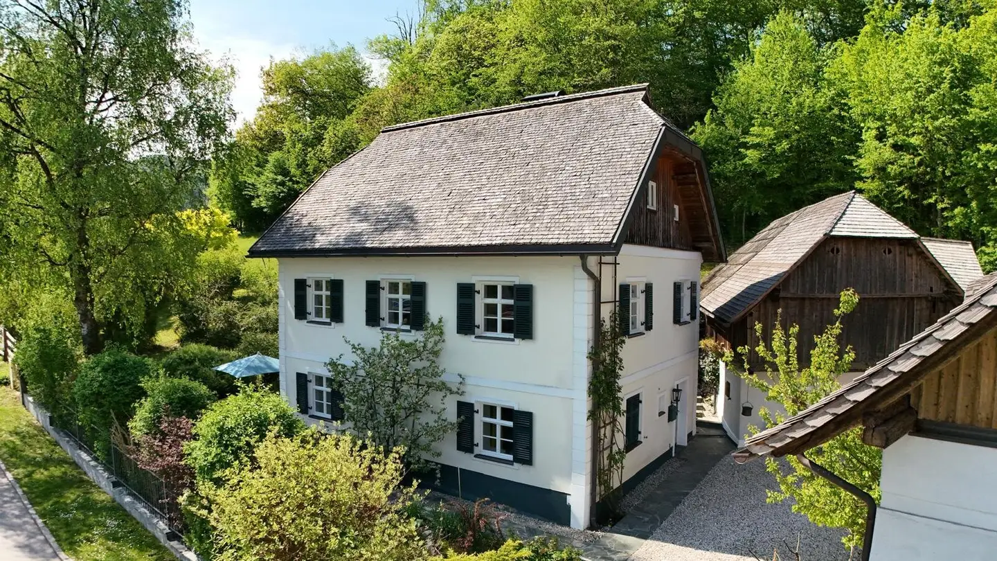 *** Historisches Forsthaus mit Charakter & Charme *** Stilvoll saniertes Anwesen nahe Klopeiner See