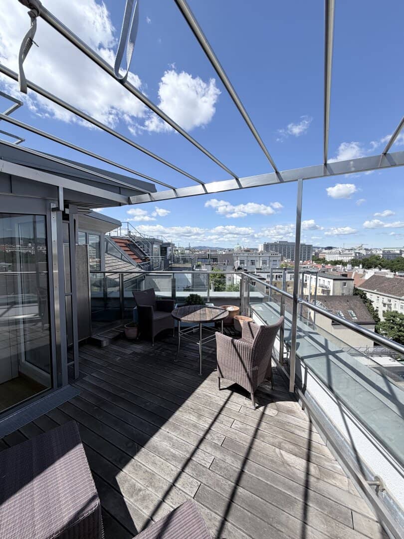 Exquisites PENTHOUSE im Botschaftsviertel - 5 Zimmer + Salon, 2 Terrassen | Ultimate Comfort – Exquisite Penthouse, Embassy Quarter – 5 Rooms + Salon 2 Terraces | Пентхаус рядом со Штадтпарком