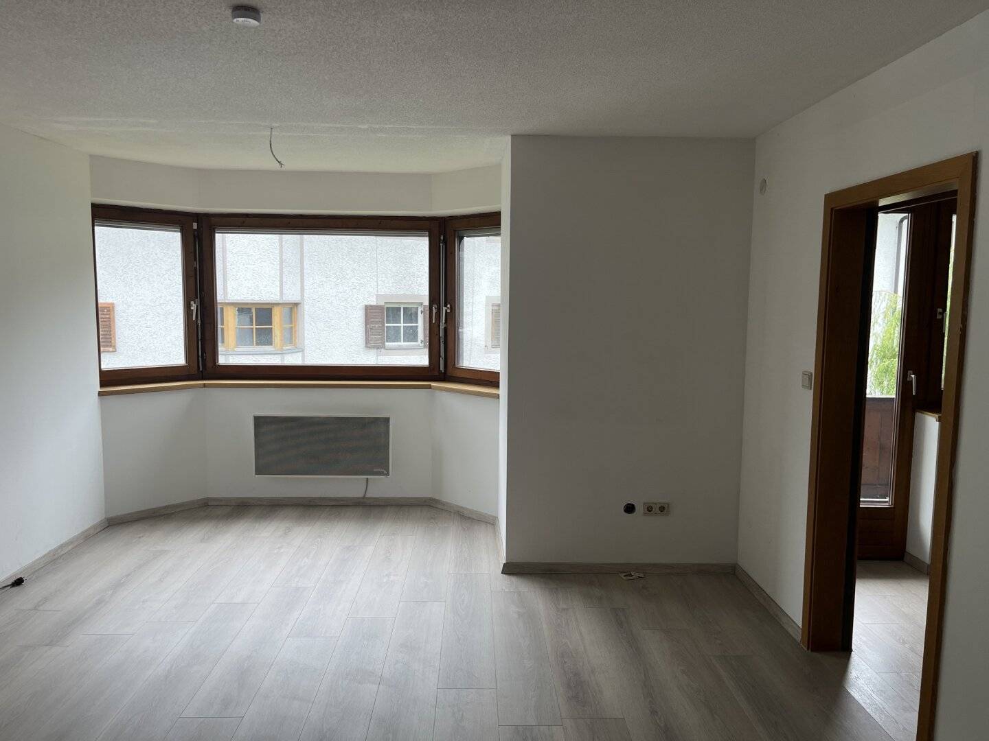 Wattens: Gemütliche, teilmöblierte Wohnung mit 2 Balkonen -  Top 5