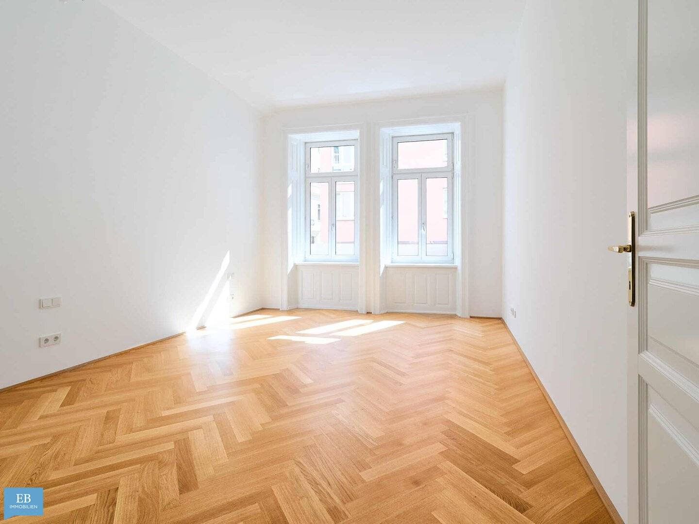 Exclusive clinic space in the heart of the 8th district, barrier-free and representative