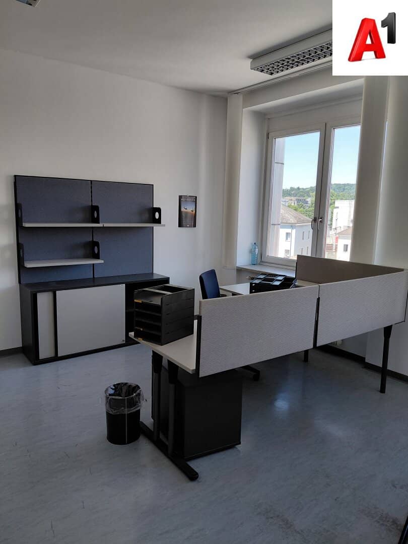 Attractive office space with no commission in a central location in Linz for rent