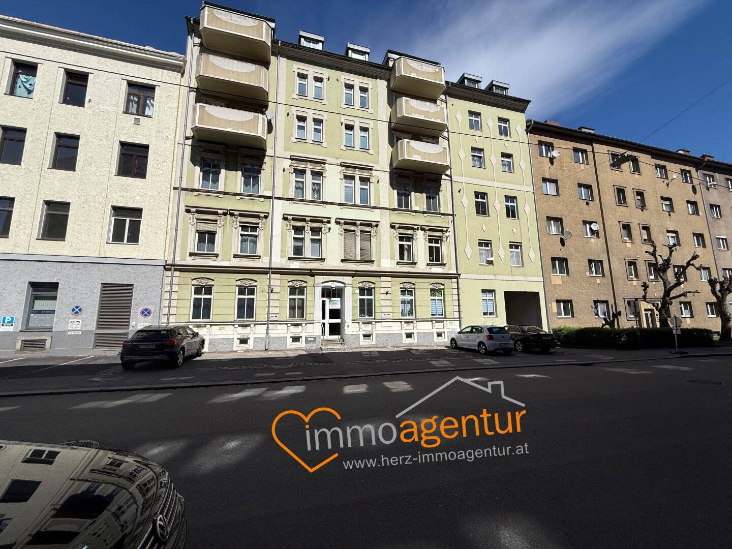„Großzügigkeit, die man spürt, 3,10 m Raumhöhe, gepflegte Wohnung mit Lift in Linz“
