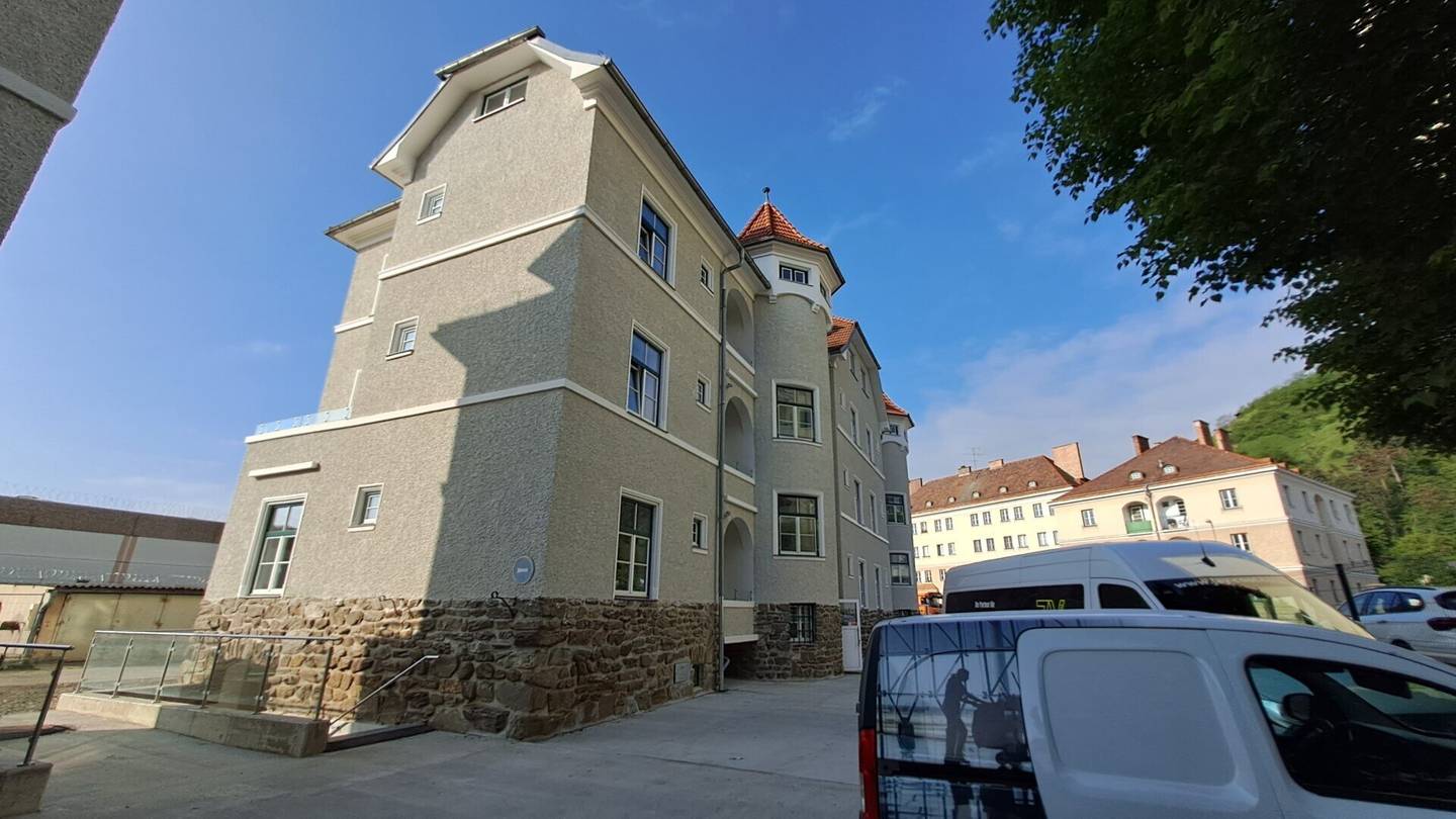 Abstellplätze zu vermieten bei der Donau Universität