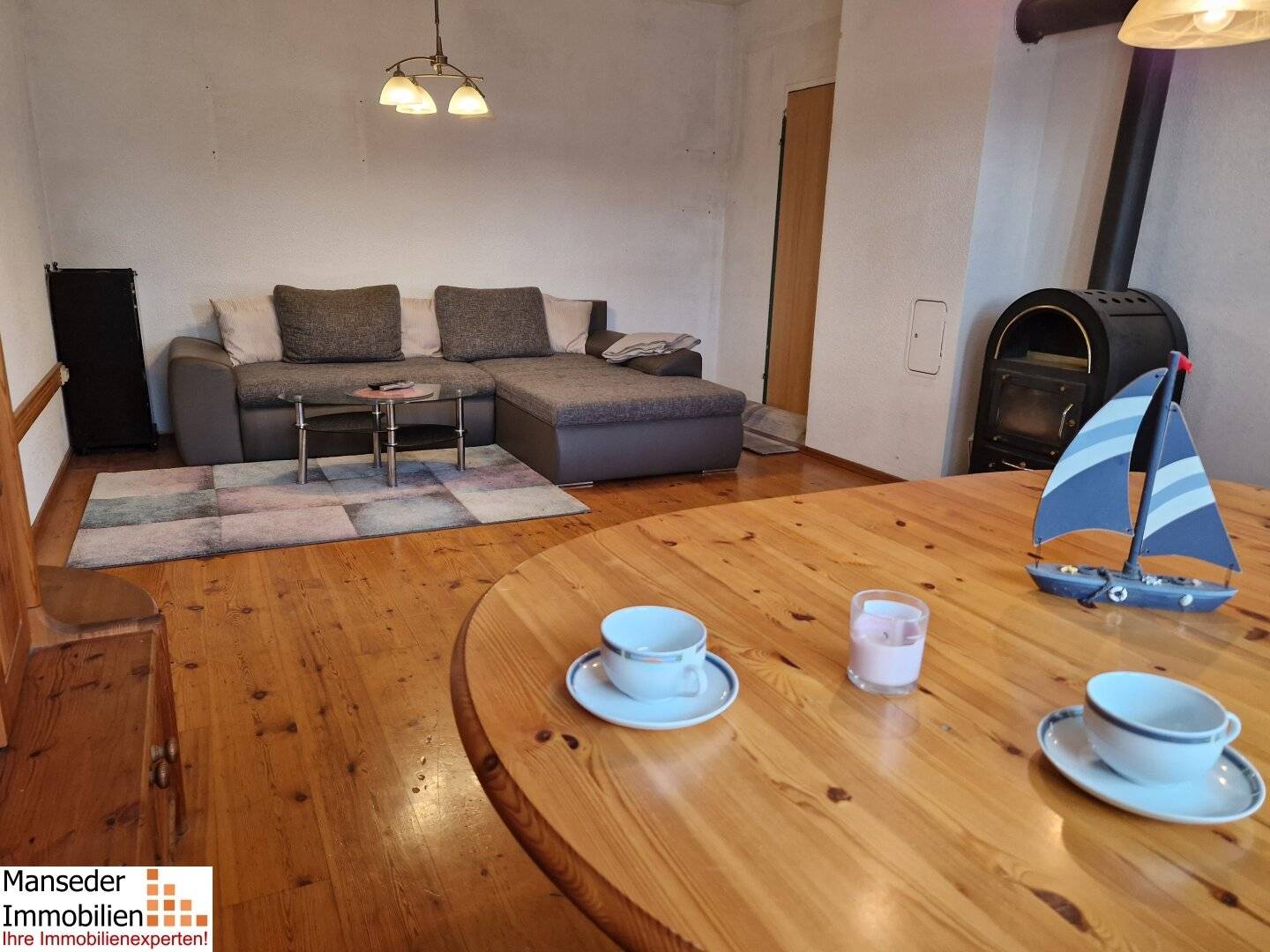 DACHGESCHOSSWOHNUNG IN 3143 PYHRA!