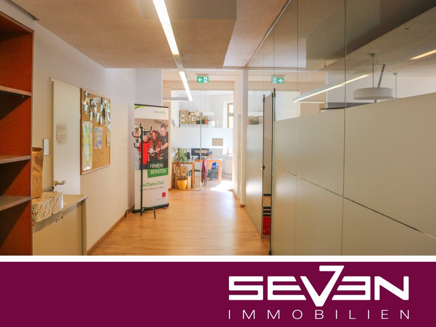 RENT: Pradl - Office - Commercial premises on approximately 445 m² and basement with approximately 178 m²
