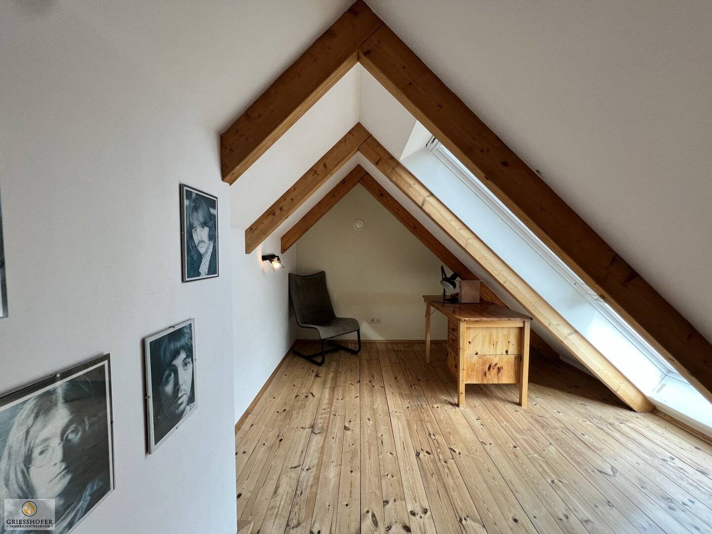 „Hier können Visionen wachsen !! Haus mit Praxis und riesigem Garten“ Provisionsfrei für den Käufer inkl. Photovoltaik und Solaranlage !