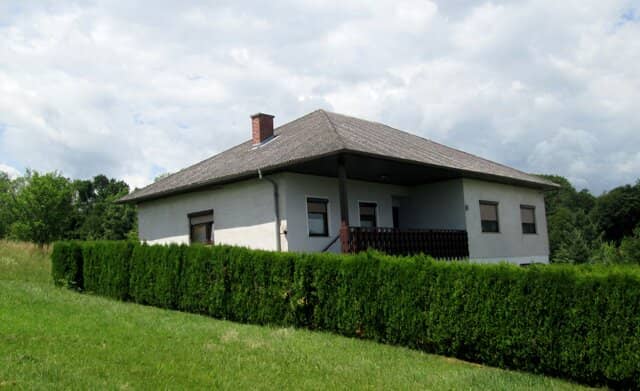 Schöne Lage am Ortsrand, gepflegtes Einfamilienhaus mit Aussicht!