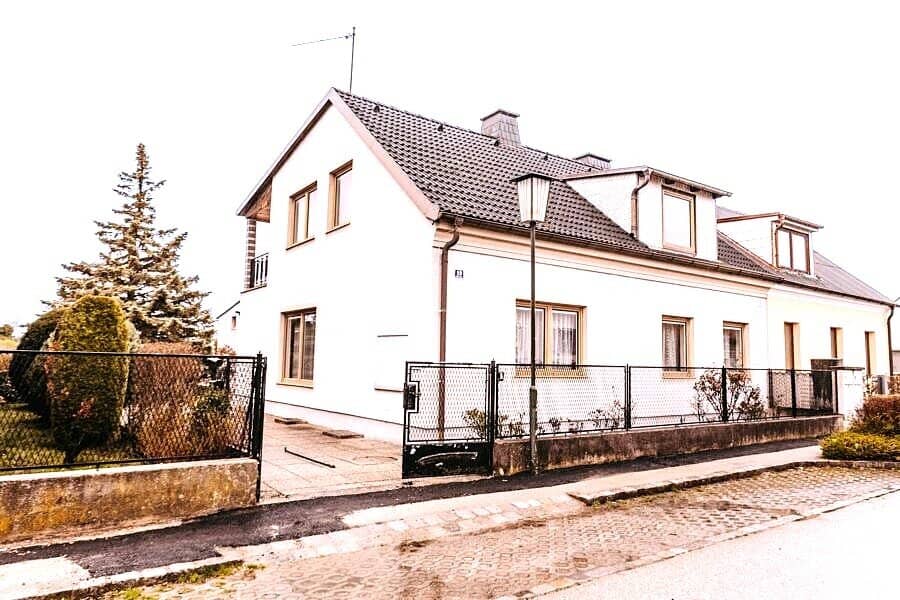 Let yourself be inspired by this centrally located jewel, here vacation is at home
