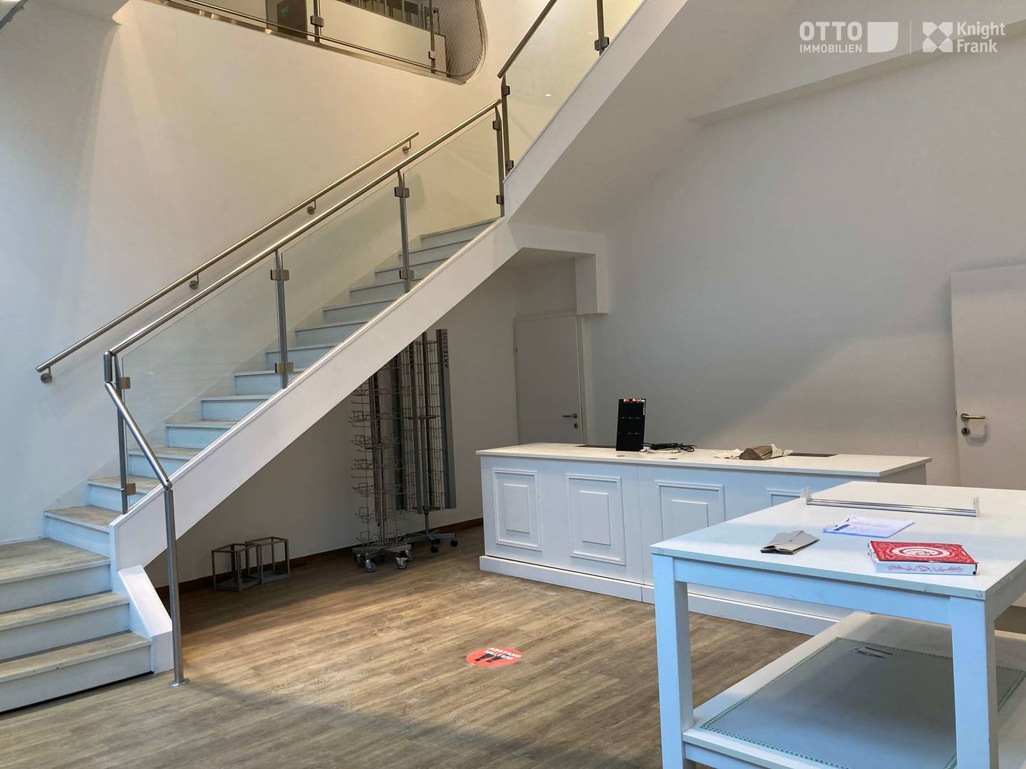 Apartment on Mariahilfer Street Bright Open Plan to match the highest selling point? no