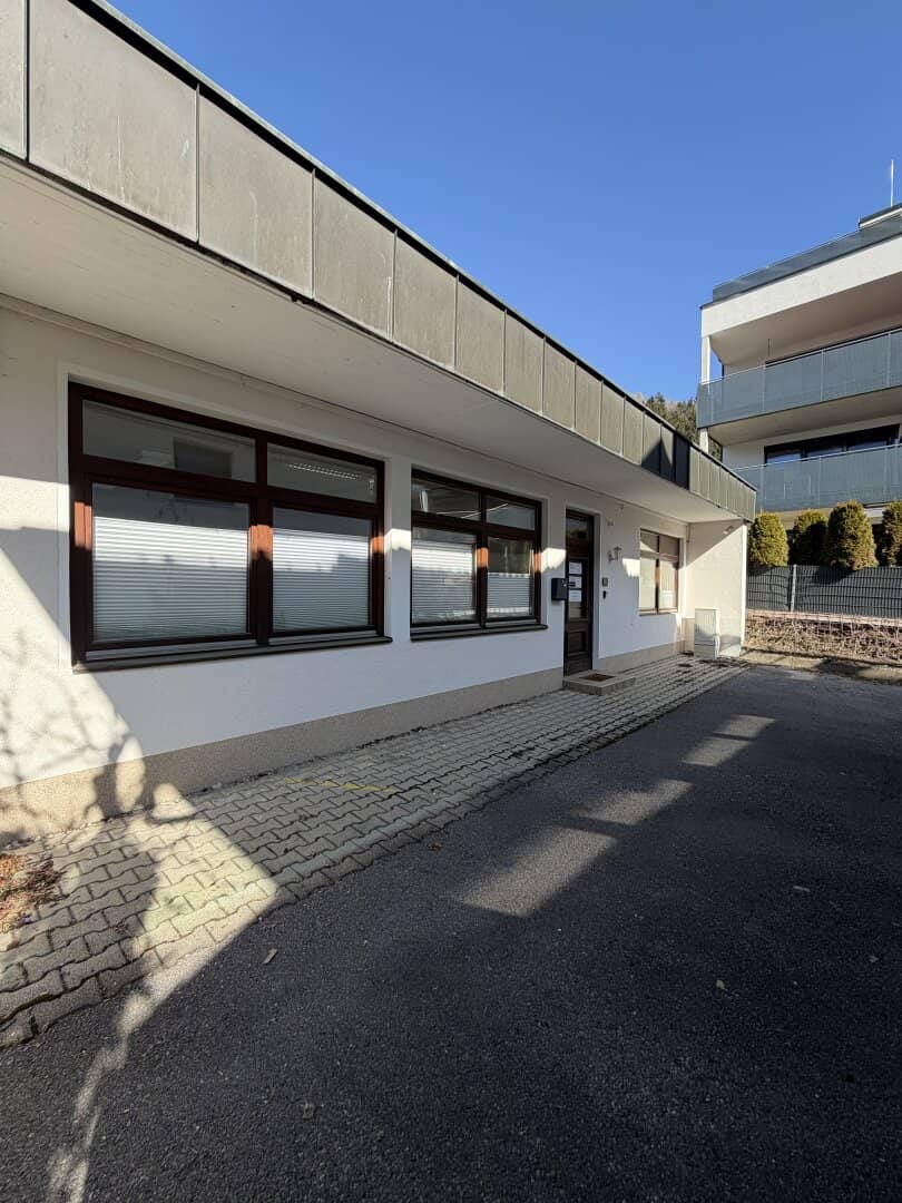 JENBACH - Commercial premises ideal for office or practice for rent,