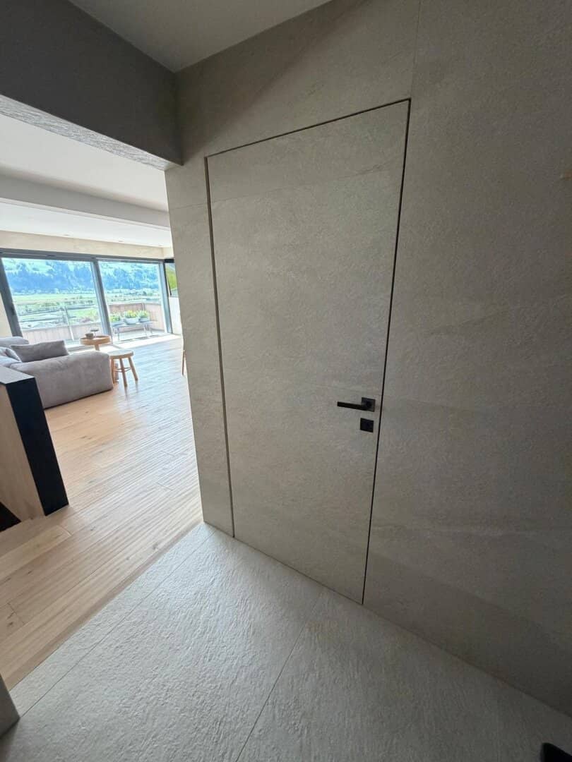 VOMP - Luxus-Maisonette-Wohnung mit Swimmingpool und einer traumhaften Aussicht auf die Tiroler Bergwelt zum Verkauf