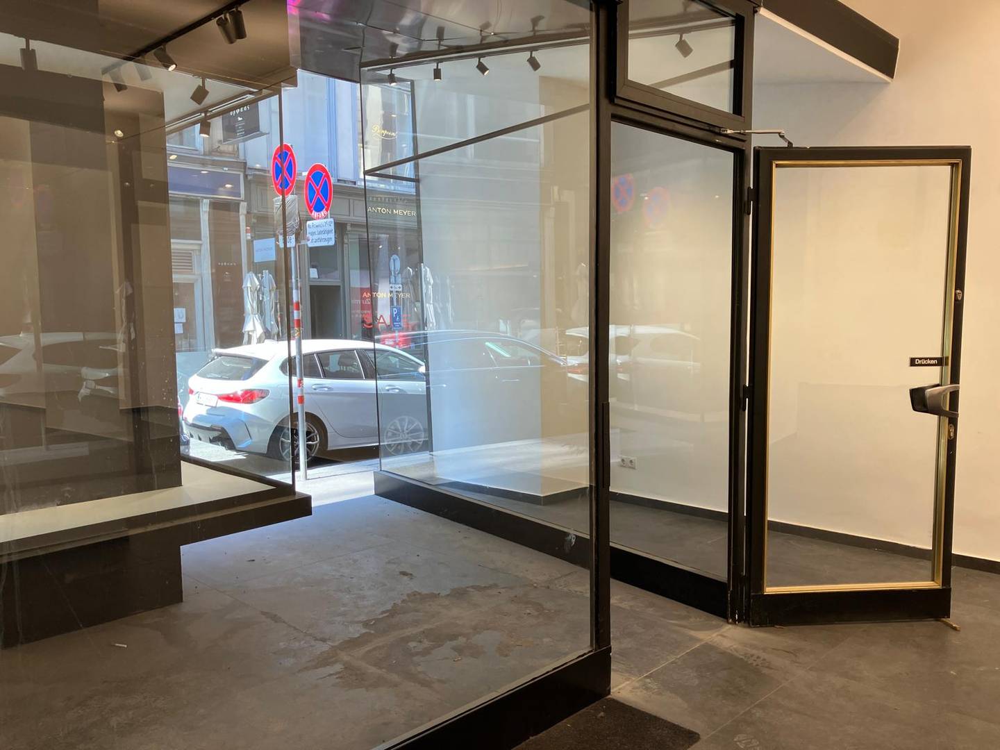 Retail Space 66 m² in 1010 Vienna