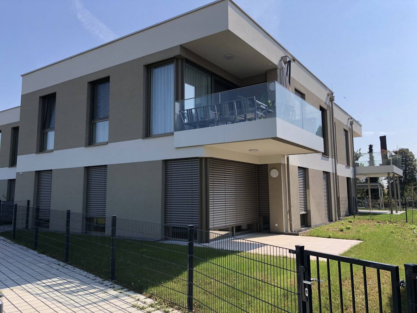 LINING BH 28 - Energiebewusstes Wohnen