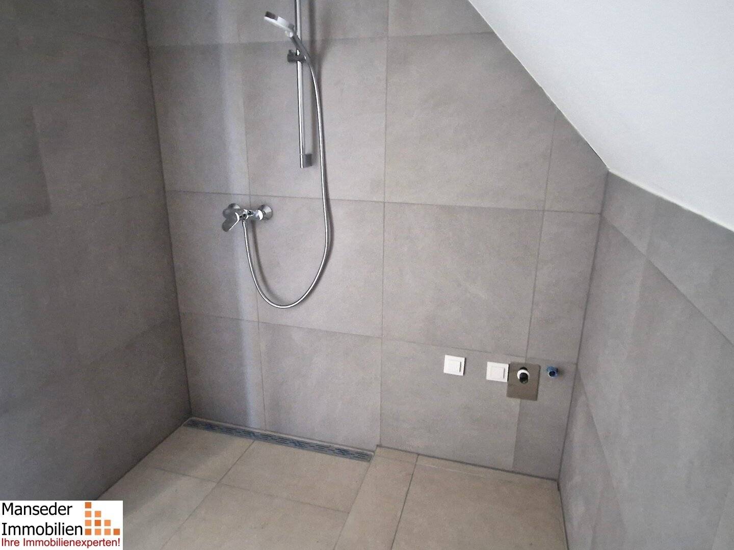TOLLE NEUBAU-EIGENTUMSWOHNUNG! 66,19 m² + Balkon 12,27 m²!