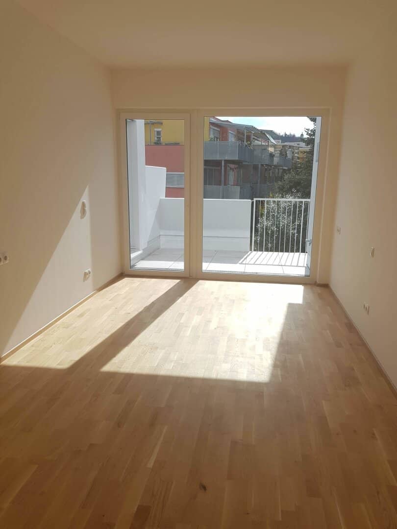 Neuwertige Wohnung Geidorf Nähe Murradweg