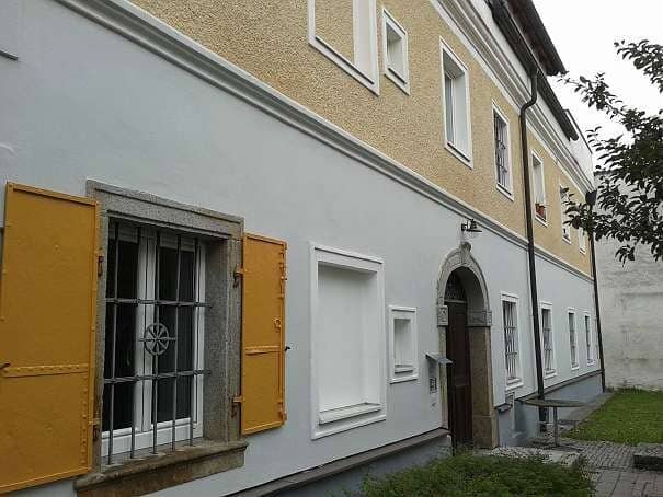 Cozy 2-room rental apartment in a good residential area in Obernberg