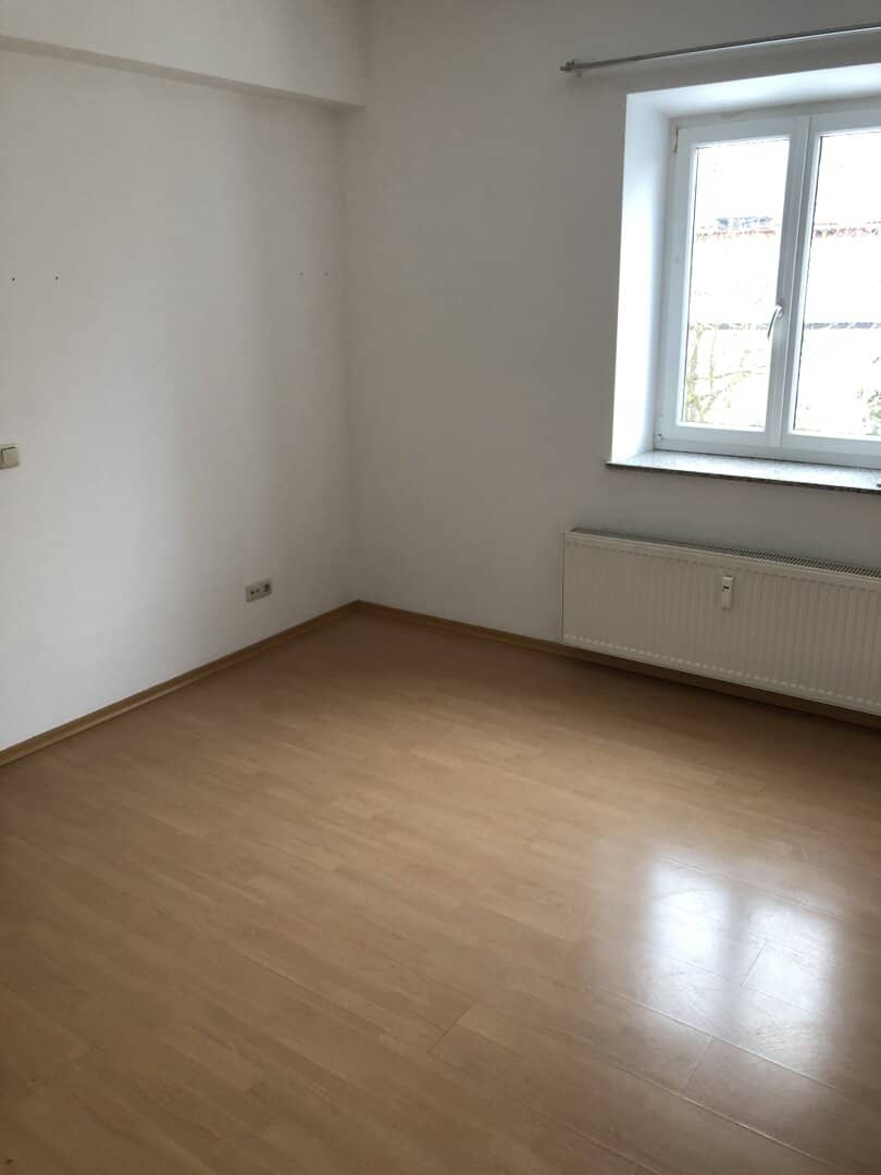 Cozy 2-room rental apartment in a good residential area in Obernberg