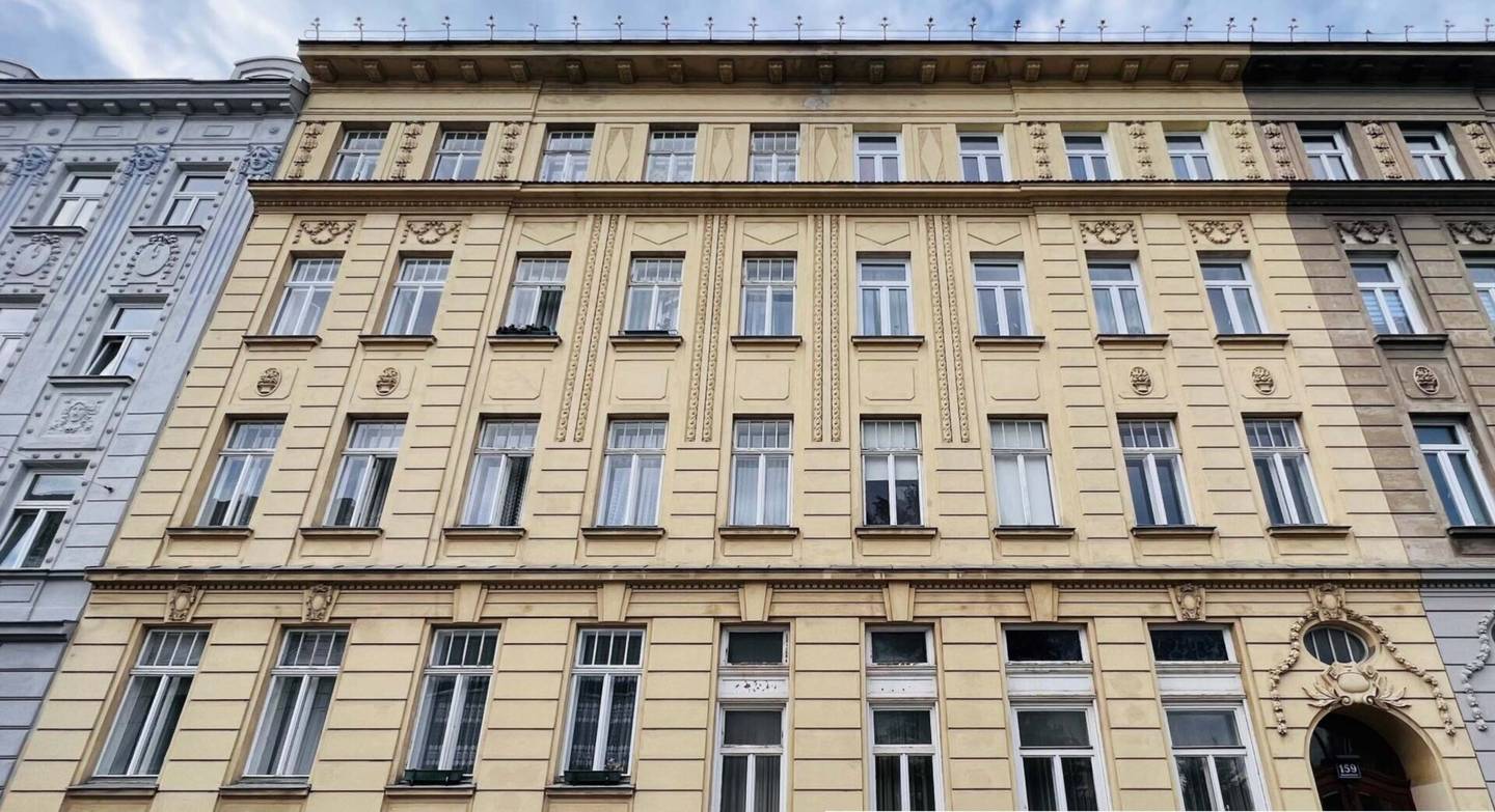 *** GEGEN ANGEBOT *** knapp 60% LEERSTAND *** DACHBODENAUSBAU GENEHMIGT ***