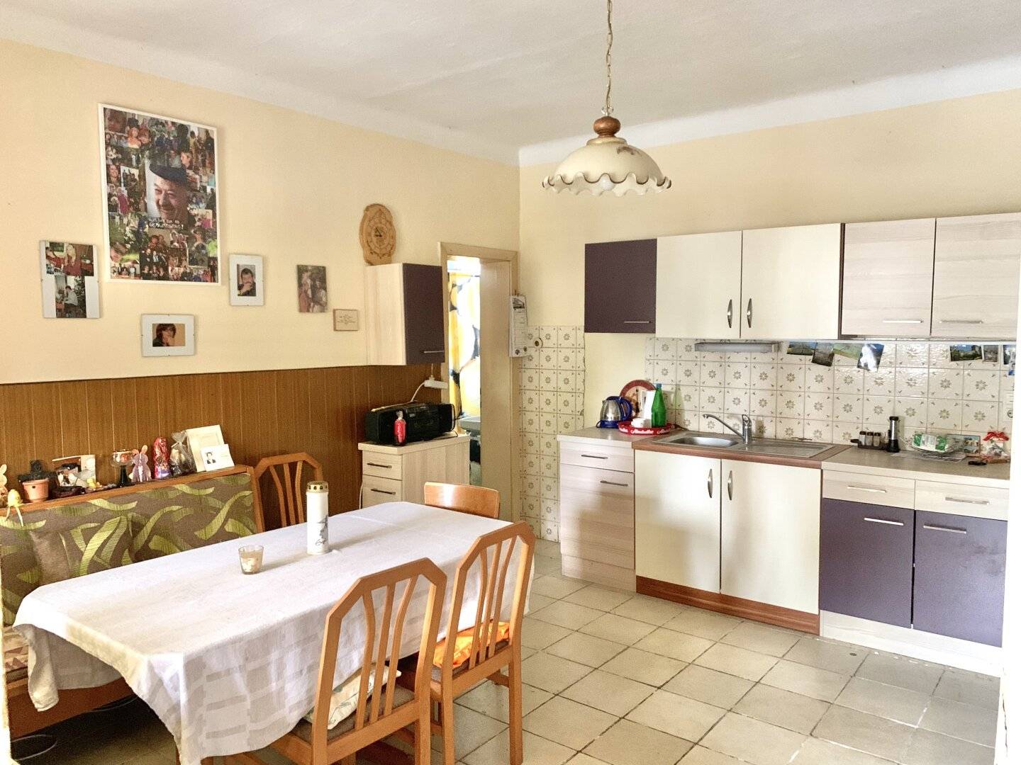 ** GÜSSING ** !! Renovierungsbedürftiger Altbestand in ruhiger und bevorzugter Stadtrandlage mit ca. 4.100 m2 Bauland !!