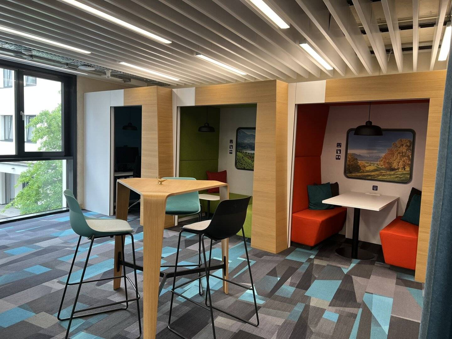exklusive teilmöbliere Bürofläche - Architektur maßgeschneidert für Innovation