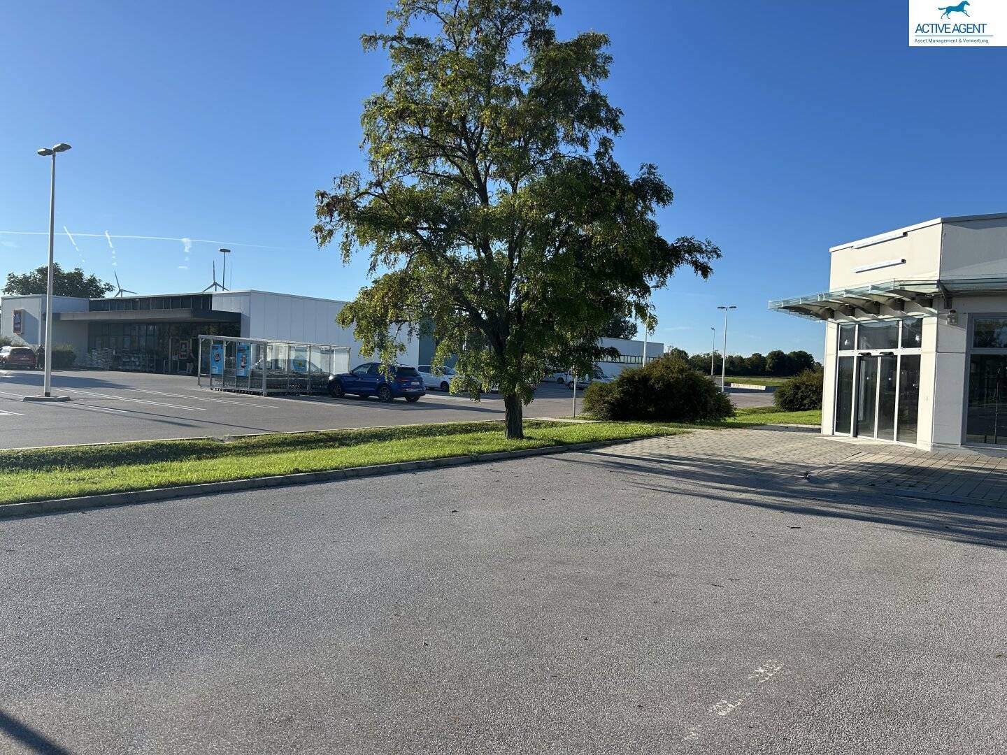 Commercial spaces commercial 673m2 Bruck an der Leitha for rent/for sale
