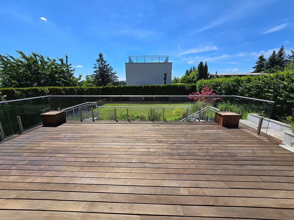 *** EXKLUSIVE LAGE IN DEN WEINBERGEN *** SAGENHAFTER BLICK ÜBER WIEN ***